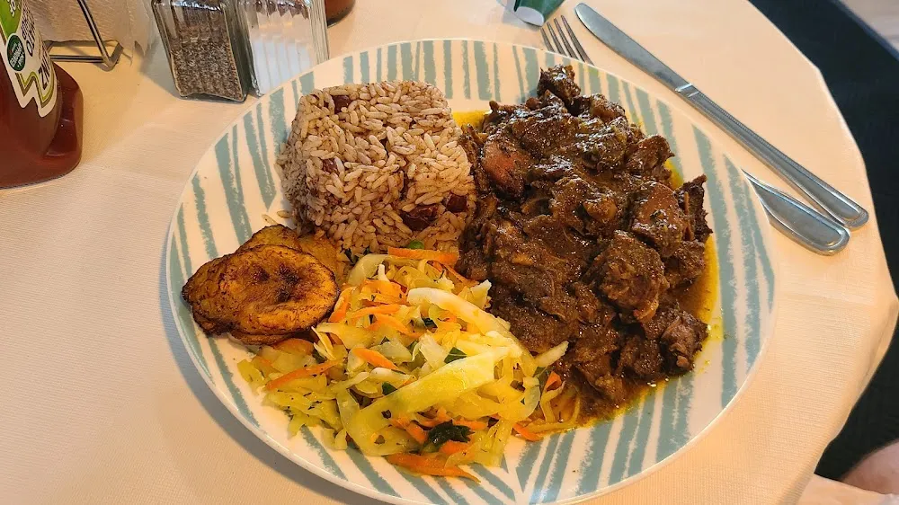 Med Curry Goat